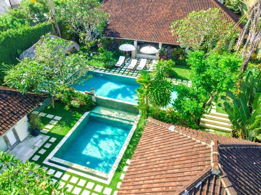 Senang Villa *